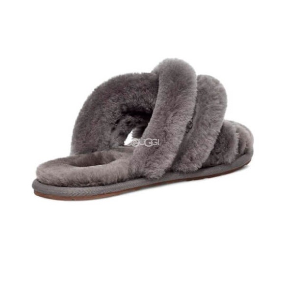 Женские тапочки Ugg Slippers Scuffita Grey
